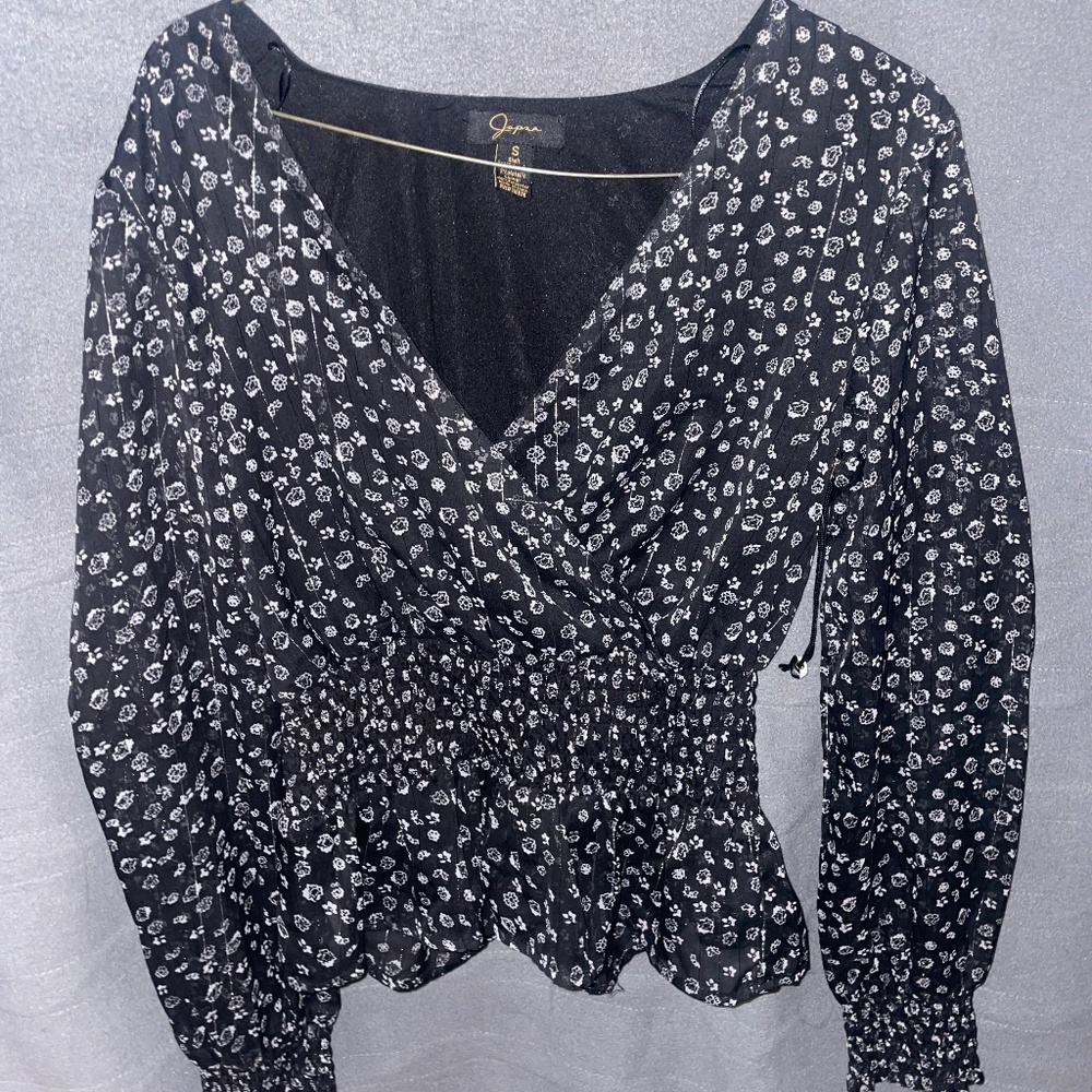 V-Neck, Light Weight, Black and White Blouse